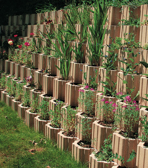 Un mur de soutènement au jardin